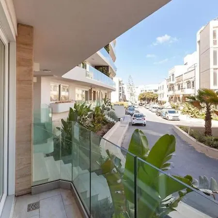 דירה Modern 3 Bedroom In Swieqi,malta Tal-Franciz